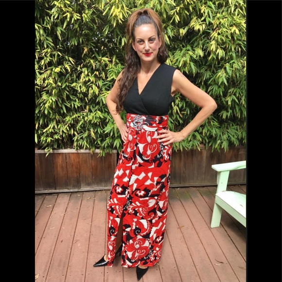 Meet your Posher - Picture 13 of 16